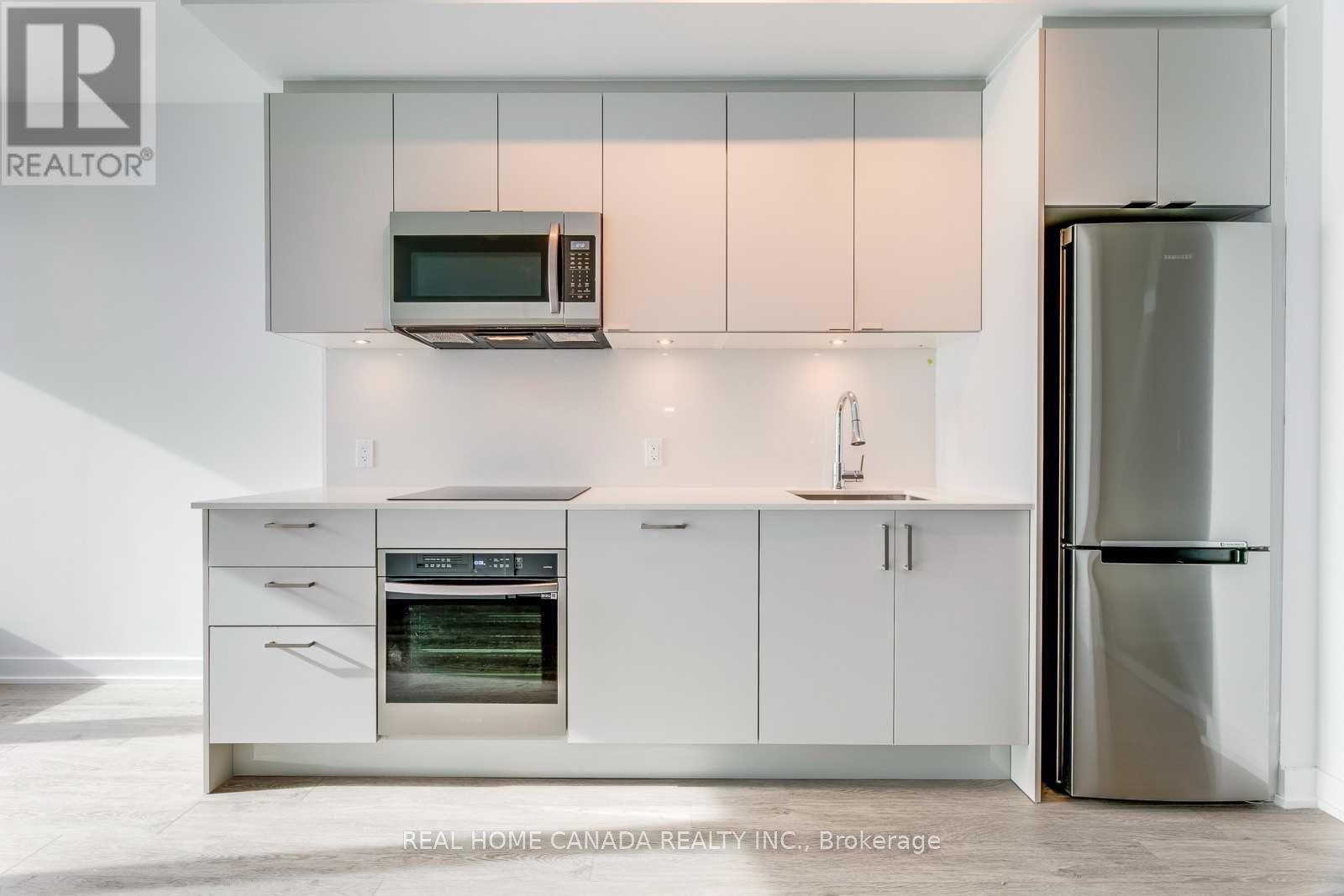 3208 - 1926 Lake Shore Boulevard W, Toronto, Ontario  M6S 1A2 - Photo 17 - W12658086