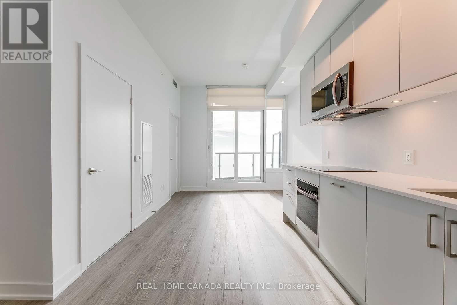 3208 - 1926 Lake Shore Boulevard W, Toronto, Ontario  M6S 1A2 - Photo 8 - W12658086