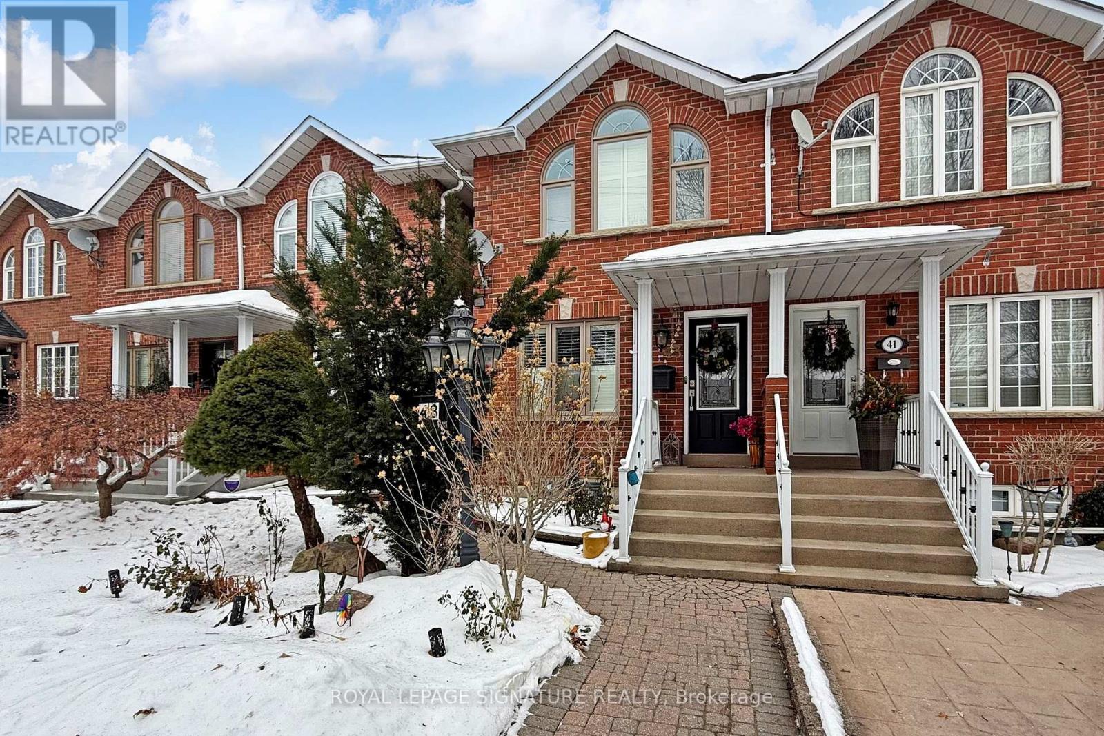 43 ALESSIA CIRCLE, Toronto, Ontario