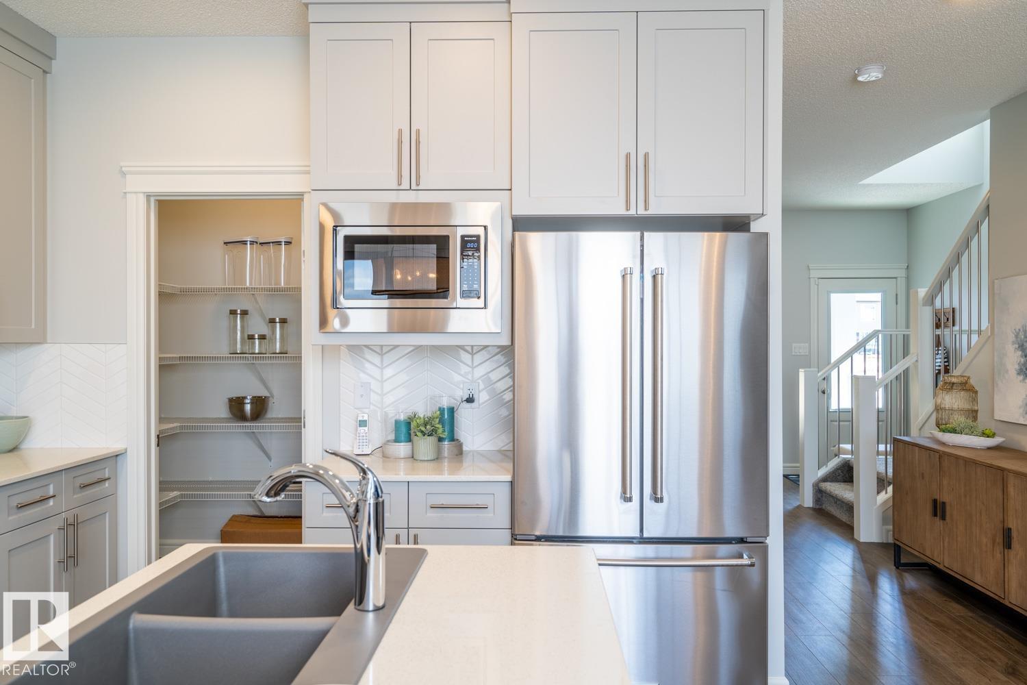 18166 73a St Nw, Edmonton, Alberta  T5Y 4B7 - Photo 7 - E4468941