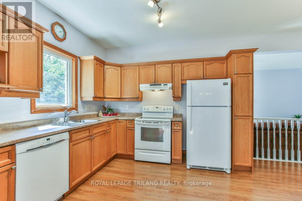 41 Greyrock Crescent, London East, Ontario  N5Y 6L4 - Photo 15 - X12658096