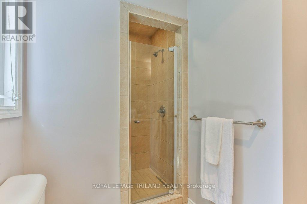 41 Greyrock Crescent, London East, Ontario  N5Y 6L4 - Photo 28 - X12658096