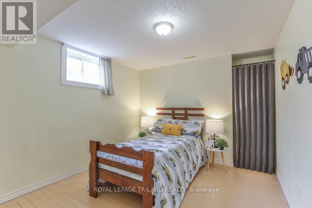 41 Greyrock Crescent, London East, Ontario  N5Y 6L4 - Photo 38 - X12658096