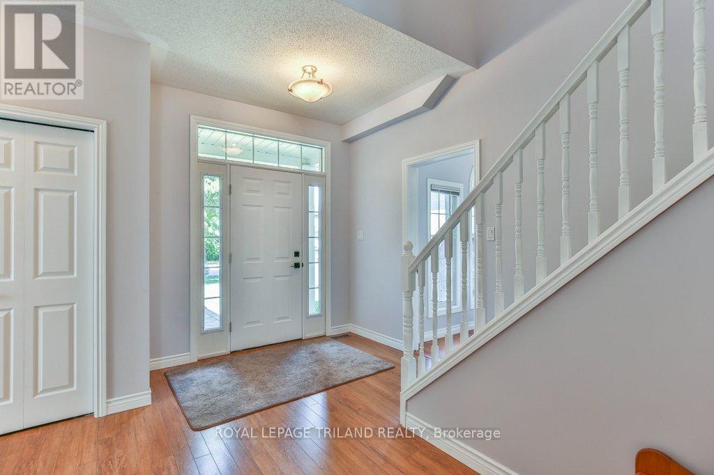 41 Greyrock Crescent, London East, Ontario  N5Y 6L4 - Photo 5 - X12658096