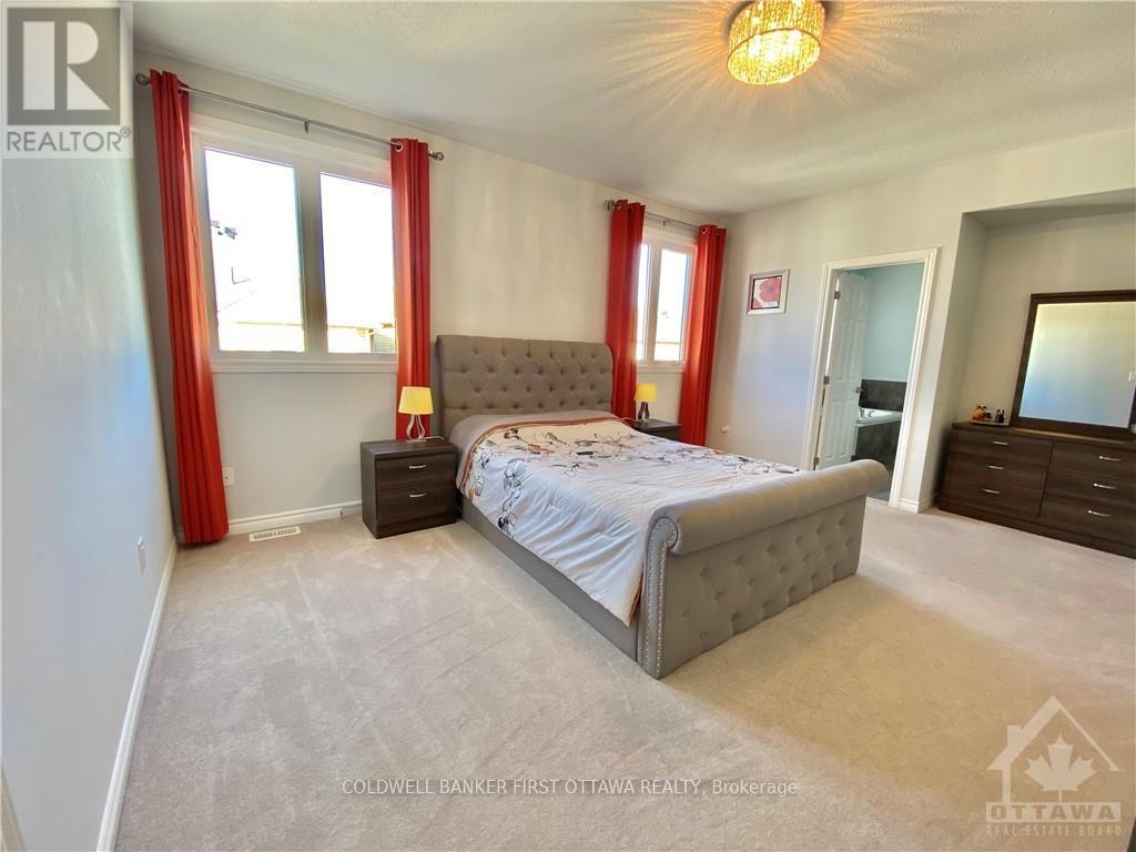 924 Whimbrel Way, Ottawa, Ontario  K2J 6C5 - Photo 9 - X12658108