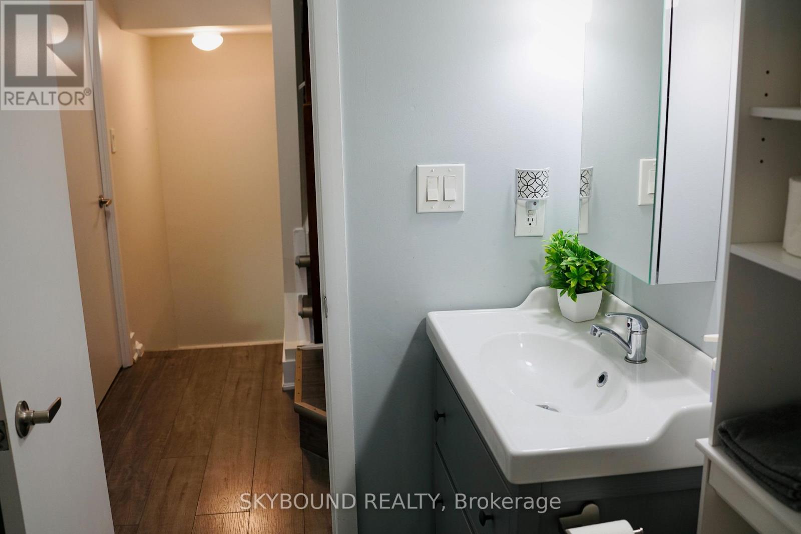 328 - 415 Jarvis Street, Toronto, Ontario  M4Y 3C1 - Photo 8 - C12658110