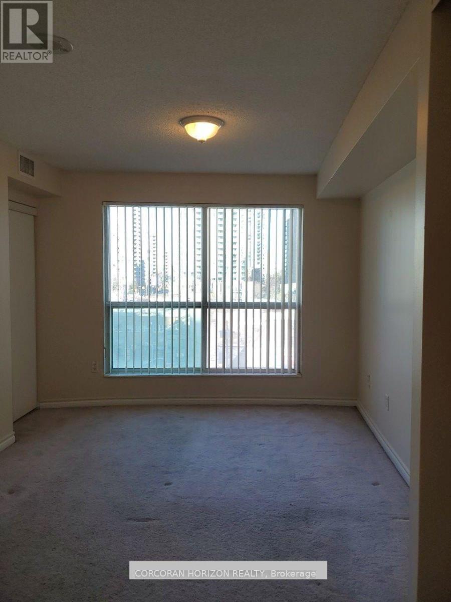 816 - 7 Lorraine Drive, Toronto, Ontario  M2N 7H2 - Photo 6 - C12655874