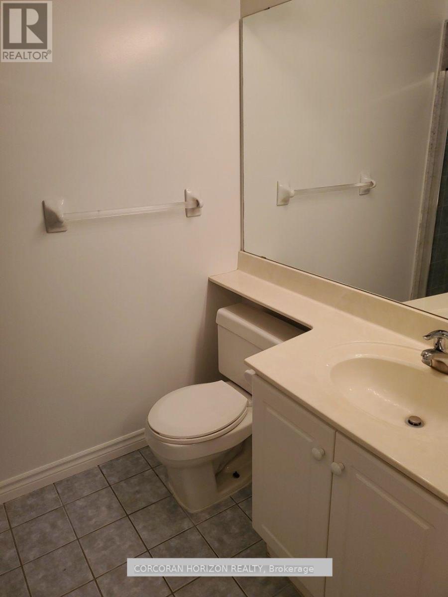 816 - 7 Lorraine Drive, Toronto, Ontario  M2N 7H2 - Photo 8 - C12655874