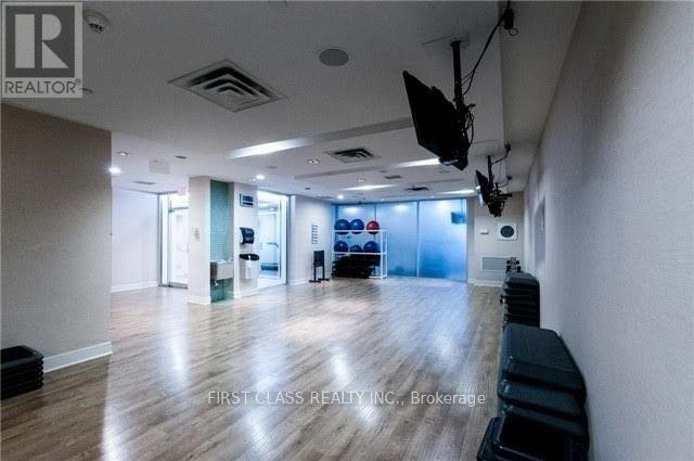 1612 - 3880 Duke Of York Boulevard, Mississauga, Ontario  L5B 4M7 - Photo 30 - W12654704