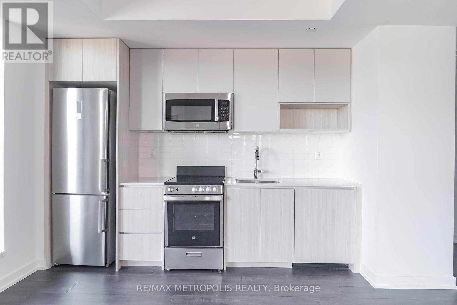 624 - 801 The Queensway, Toronto, Ontario  M6N 1K8 - Photo 13 - W12484104