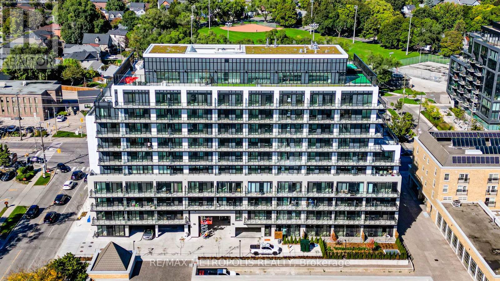 624 - 801 THE QUEENSWAY, Toronto, Ontario