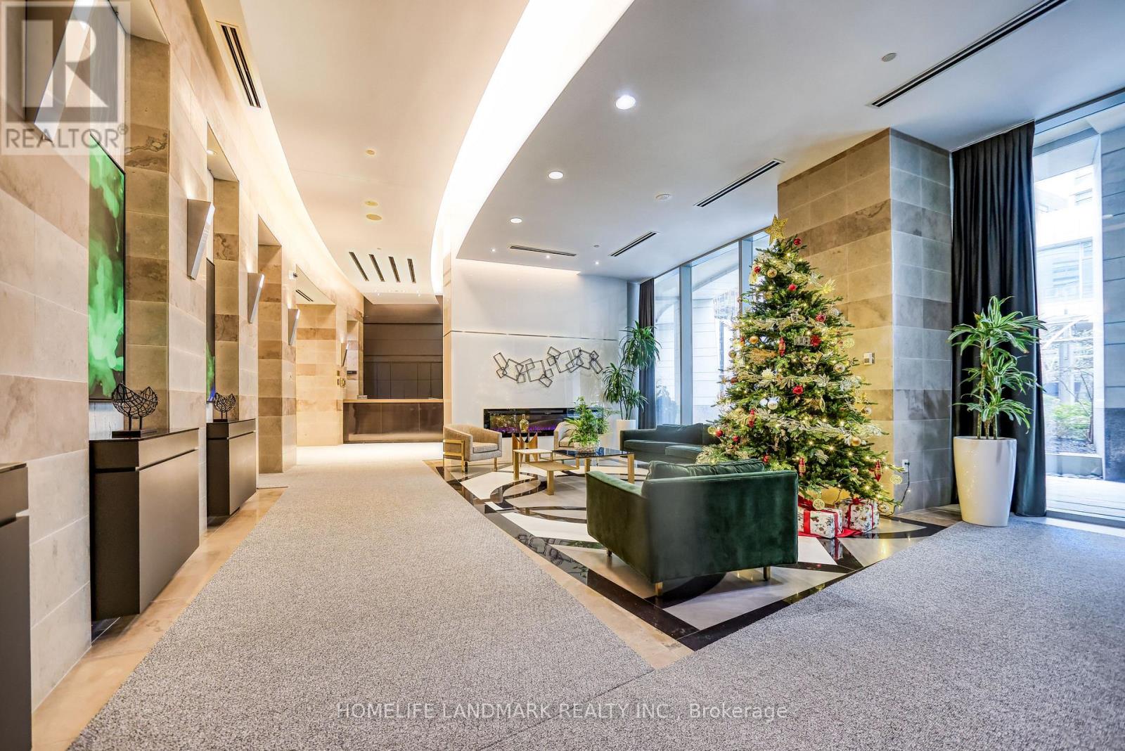 2408 - 2181 Yonge Street, Toronto, Ontario  M4S 3H7 - Photo 2 - C12596450