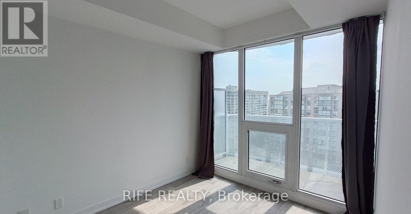 1504 - 15 Holmes Avenue, Toronto, Ontario  M2N 4L8 - Photo 2 - C12658122