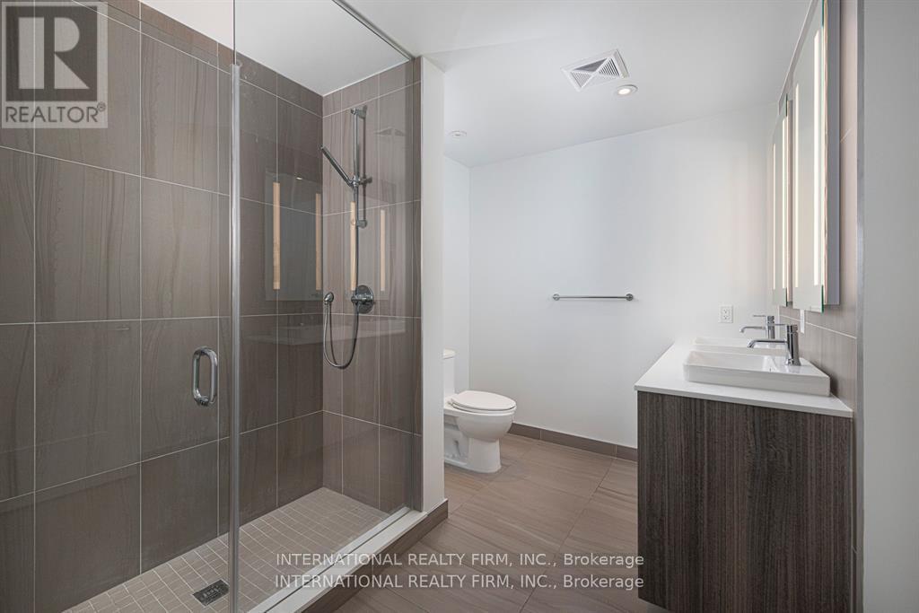 1703 - 480 Front Street W, Toronto, Ontario  M5V 0V5 - Photo 4 - C12658154