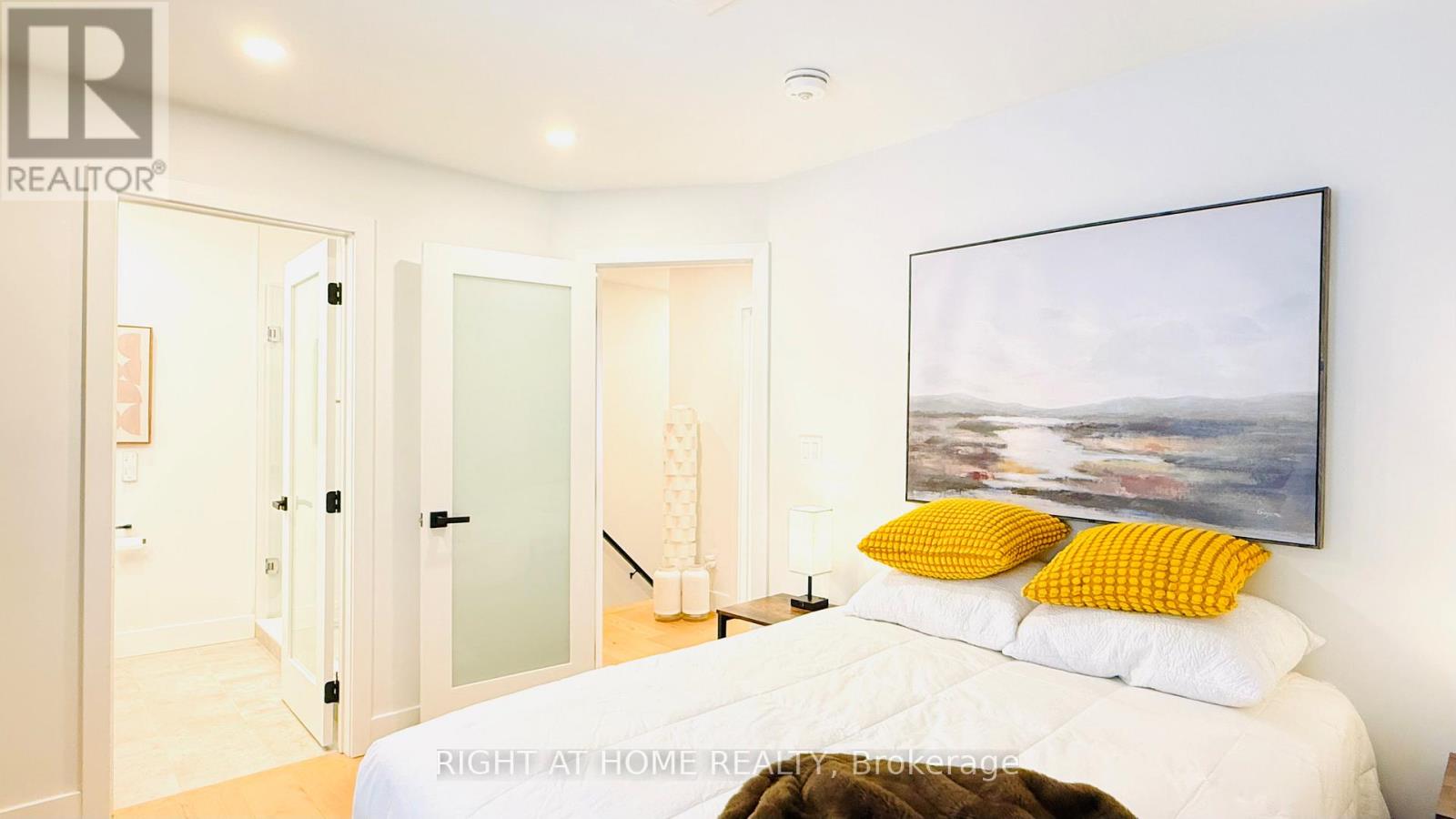 646 Davenport Road, Toronto, Ontario  M5R 1K9 - Photo 10 - C12658160