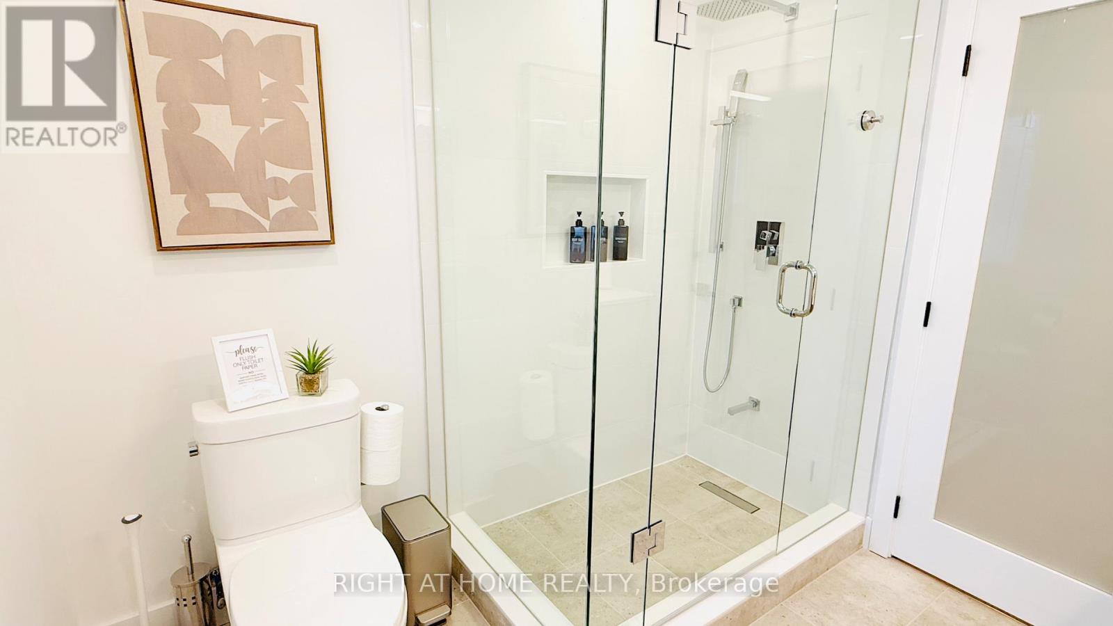 646 Davenport Road, Toronto, Ontario  M5R 1K9 - Photo 19 - C12658160