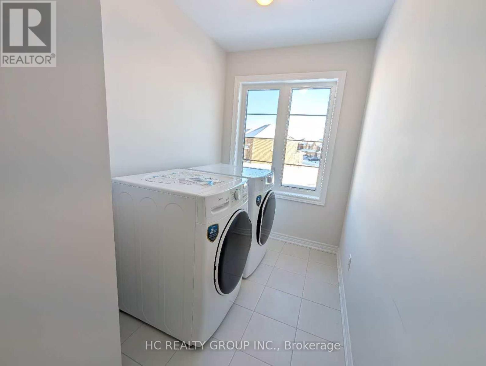 4 Sam Battaglia Crescent, Georgina, Ontario  L0E 1R0 - Photo 20 - N12658148