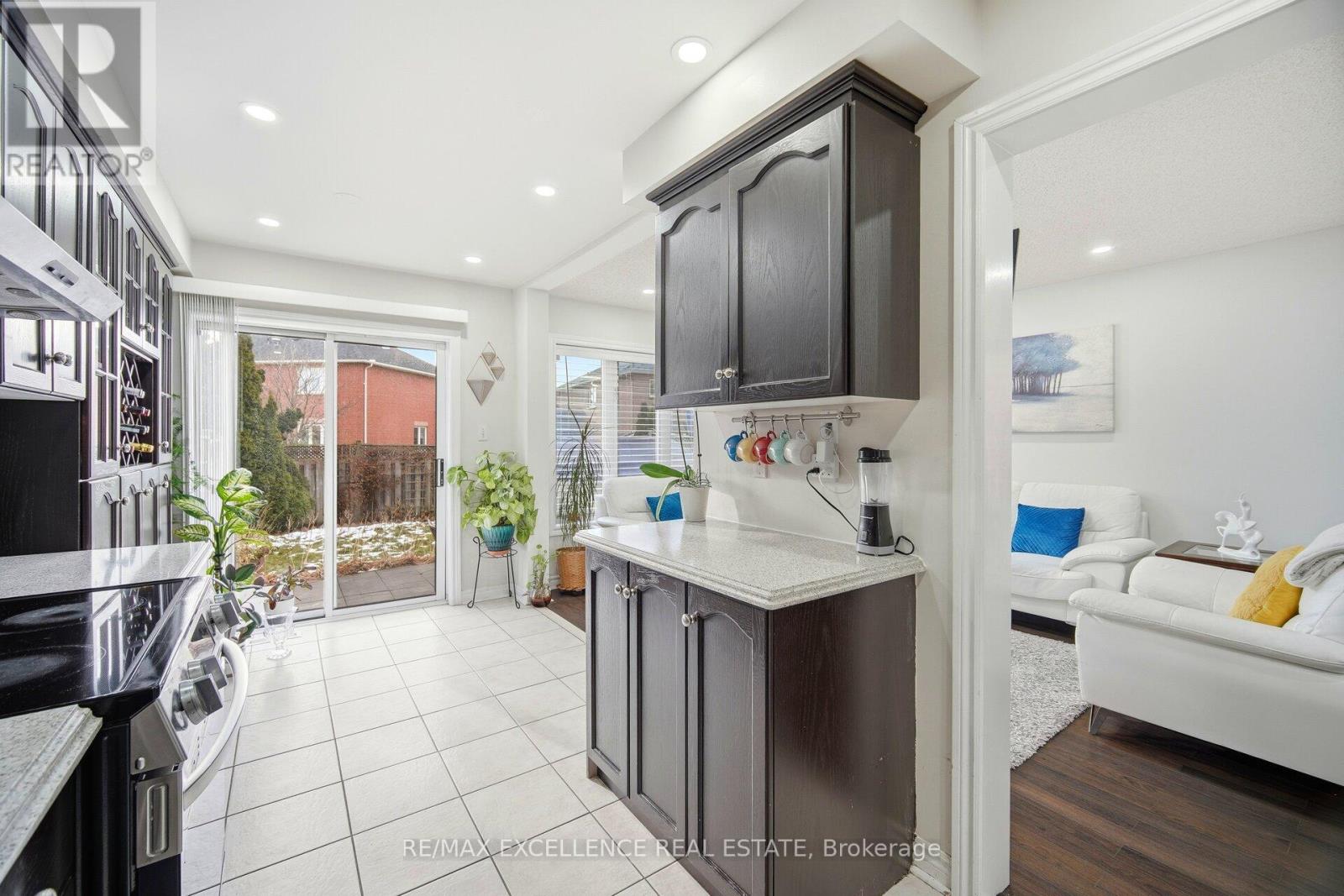 38 Coppermill Drive, Brampton, Ontario  L7A 1M8 - Photo 17 - W12658140