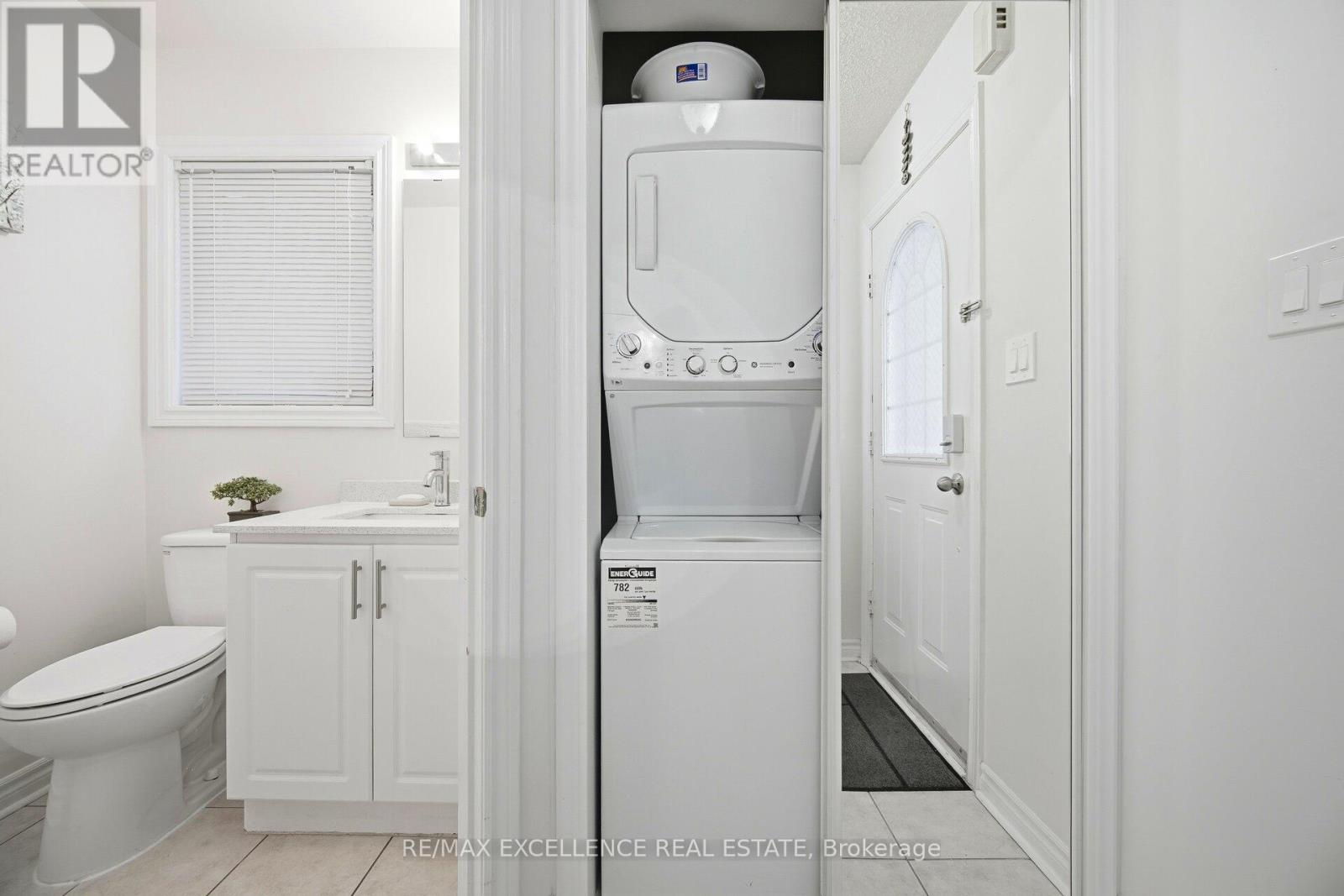 38 Coppermill Drive, Brampton, Ontario  L7A 1M8 - Photo 19 - W12658140