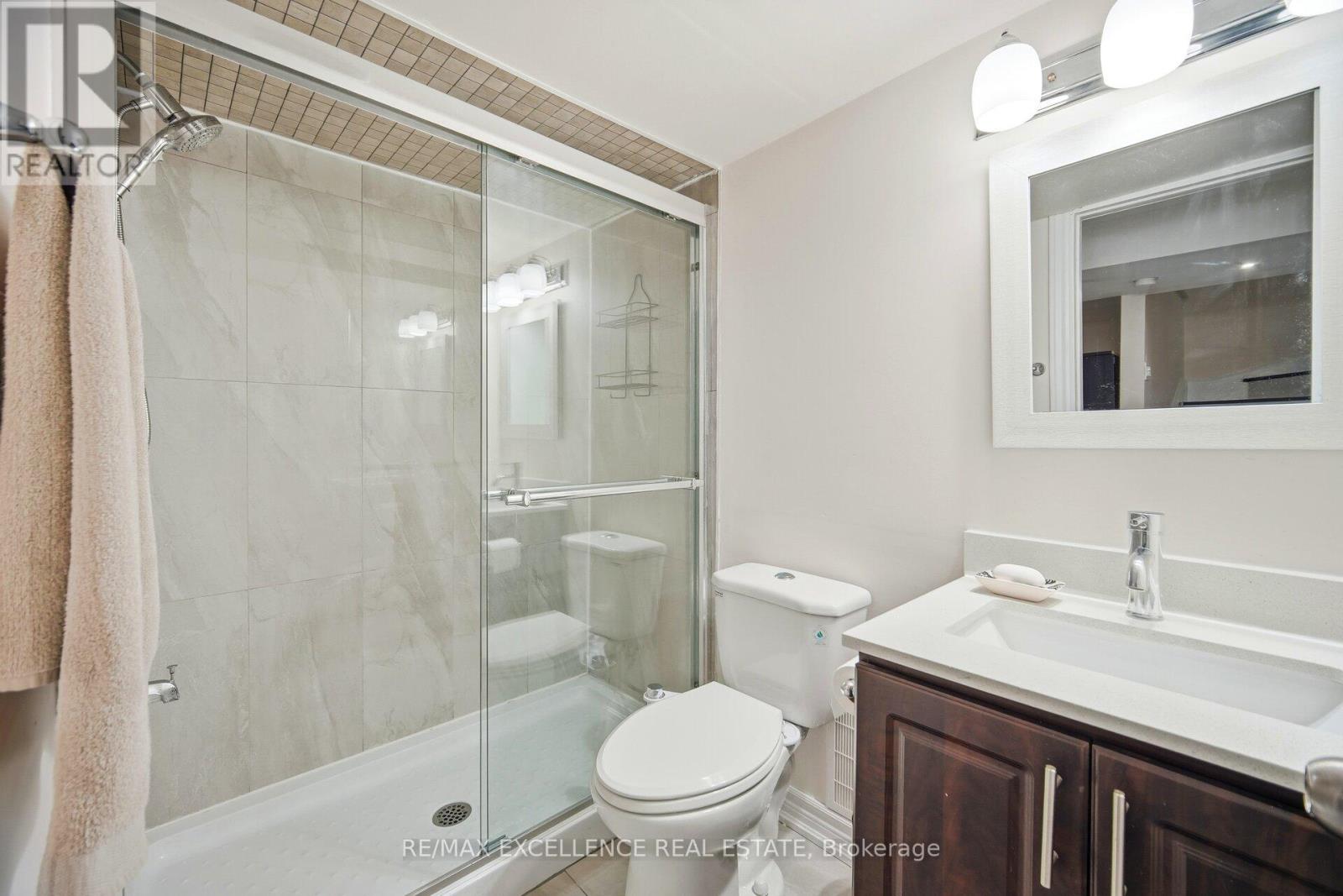 38 Coppermill Drive, Brampton, Ontario  L7A 1M8 - Photo 34 - W12658140