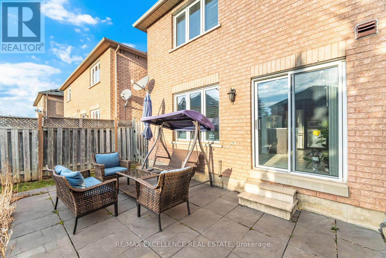 38 Coppermill Drive, Brampton, Ontario  L7A 1M8 - Photo 36 - W12658140