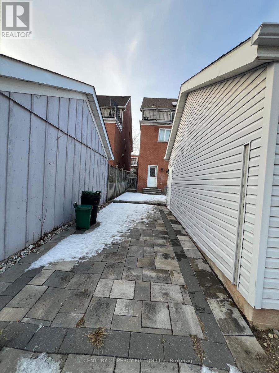 Basement Br - 22 Chester Street, Oakville, Ontario  L6H 6G8 - Photo 8 - W12658152