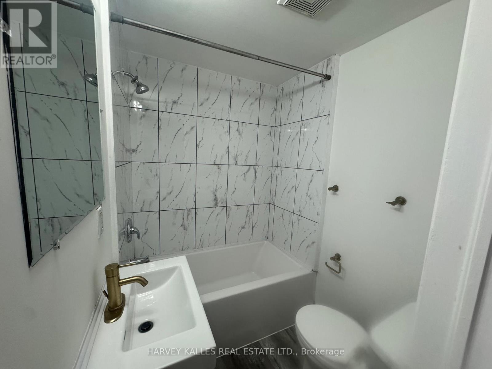 1 - 1309 Dupont Street, Toronto, Ontario  M6H 2A5 - Photo 8 - W12553286