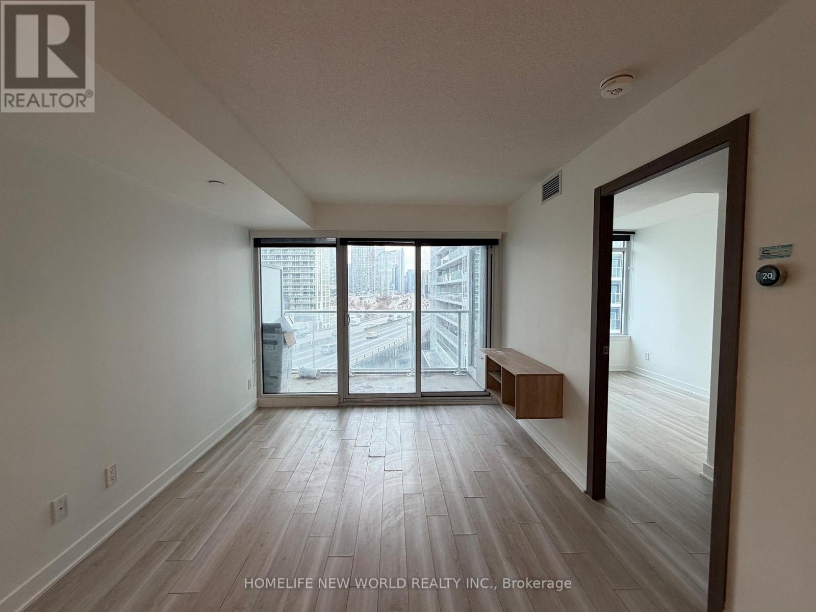 908 - 19 Bathurst Street, Toronto, Ontario  M6A 2E1 - Photo 10 - C12658164