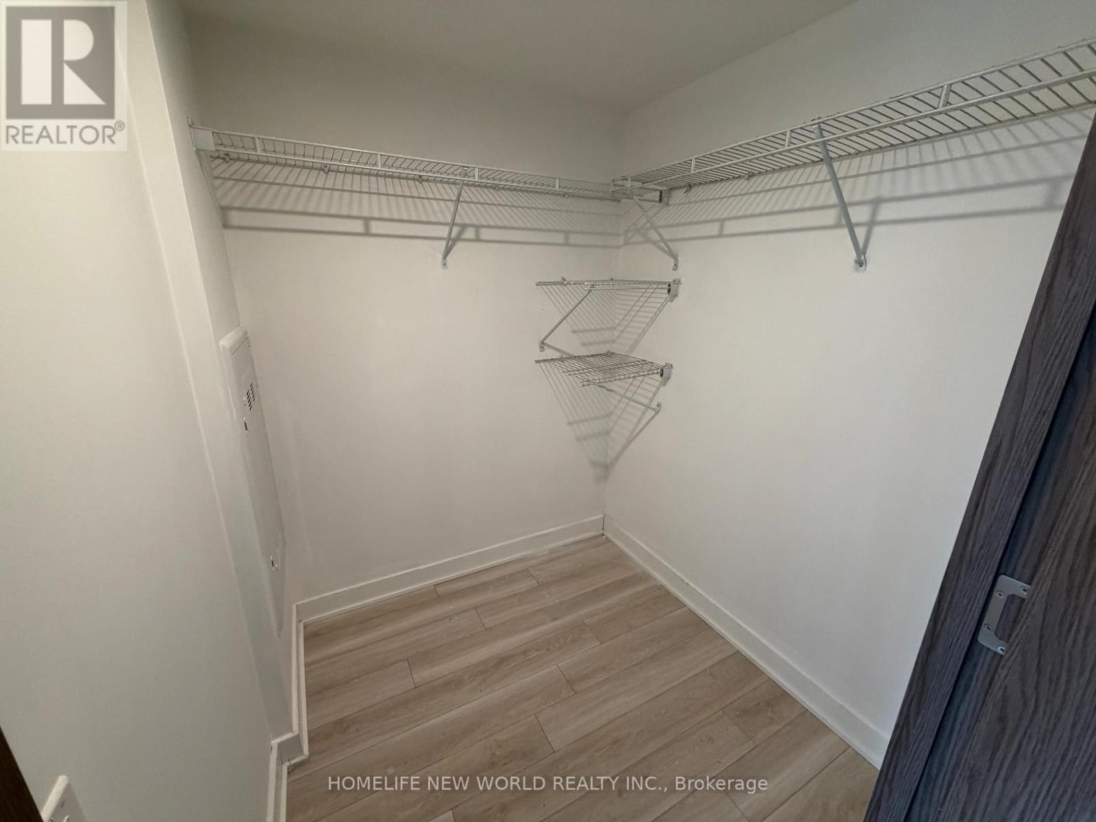 908 - 19 Bathurst Street, Toronto, Ontario  M6A 2E1 - Photo 13 - C12658164