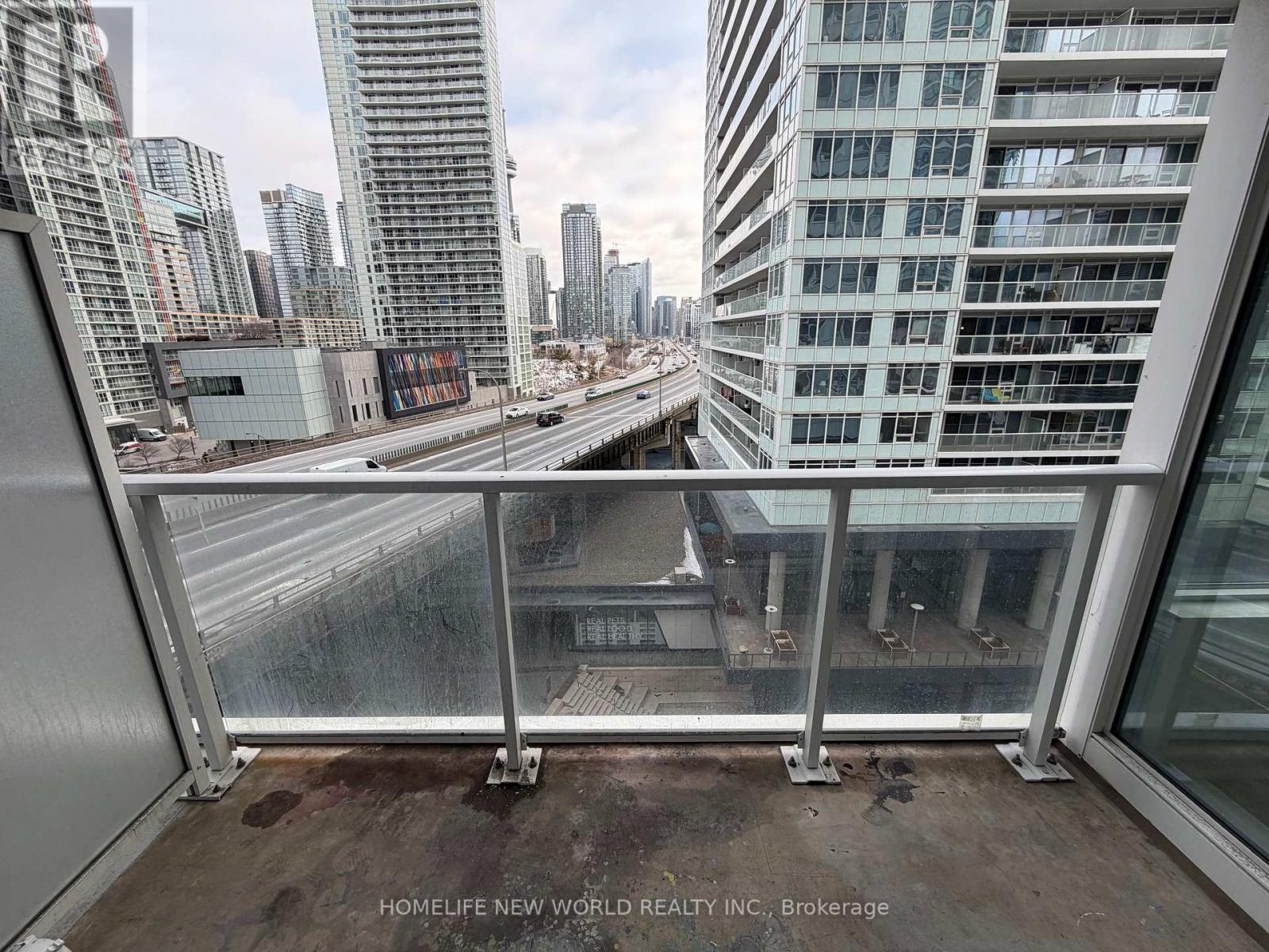 908 - 19 Bathurst Street, Toronto, Ontario  M6A 2E1 - Photo 15 - C12658164