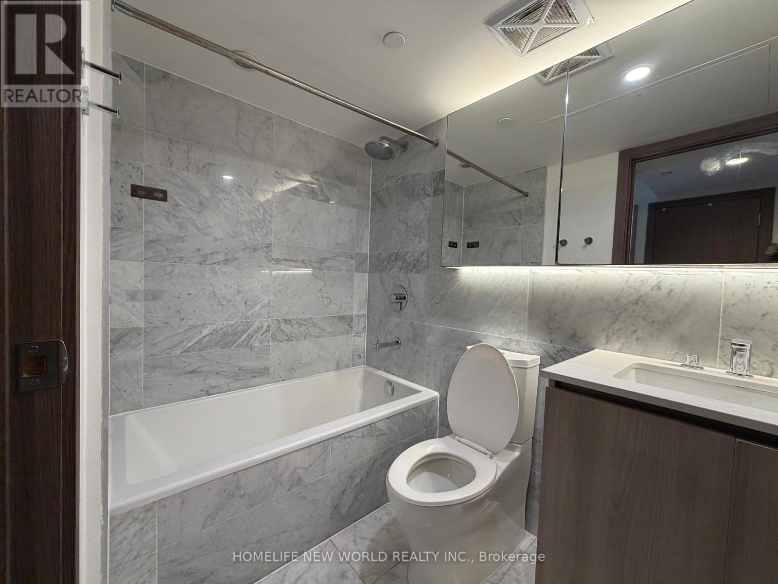 908 - 19 Bathurst Street, Toronto, Ontario  M6A 2E1 - Photo 3 - C12658164