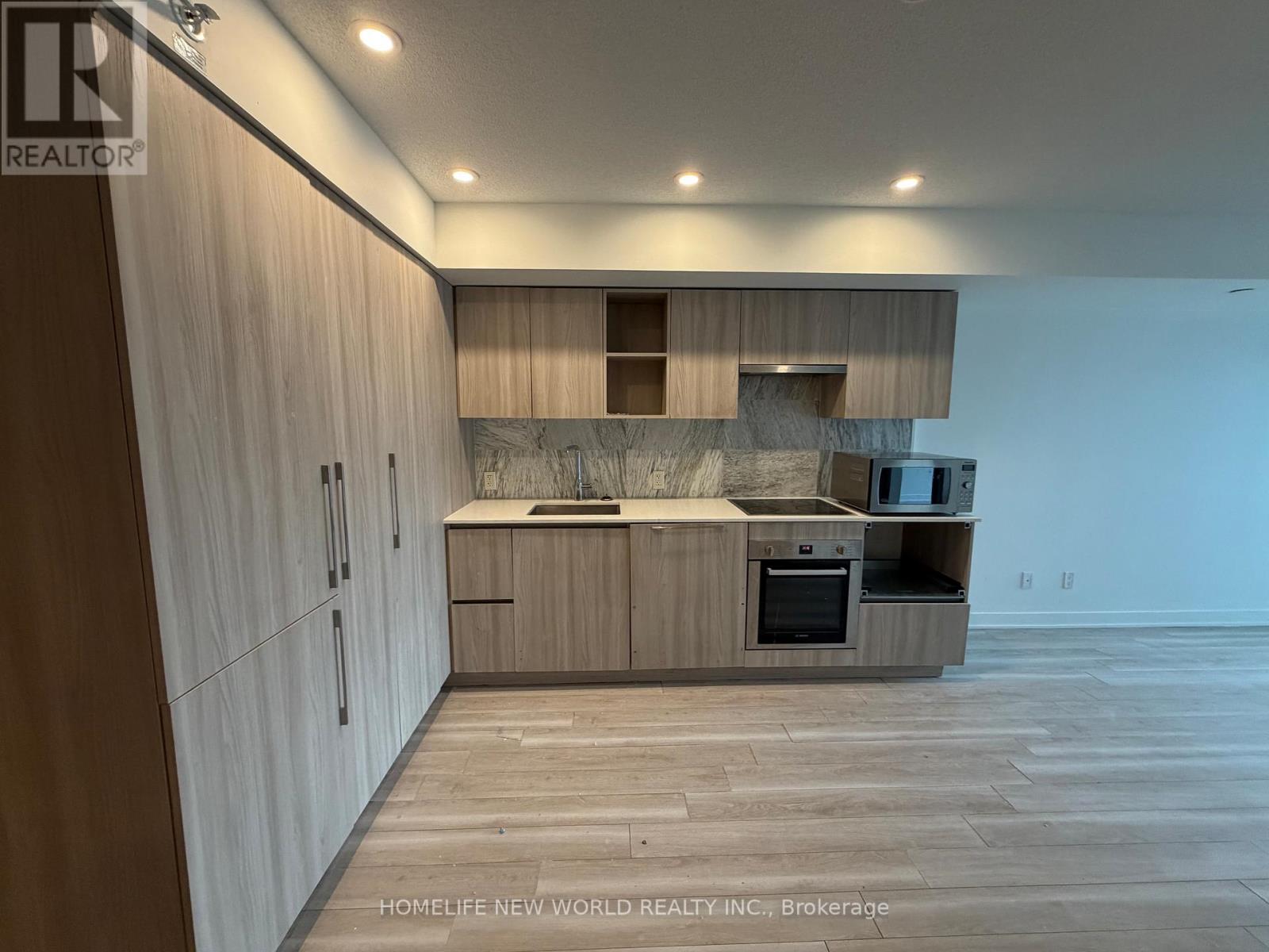 908 - 19 Bathurst Street, Toronto, Ontario  M6A 2E1 - Photo 8 - C12658164