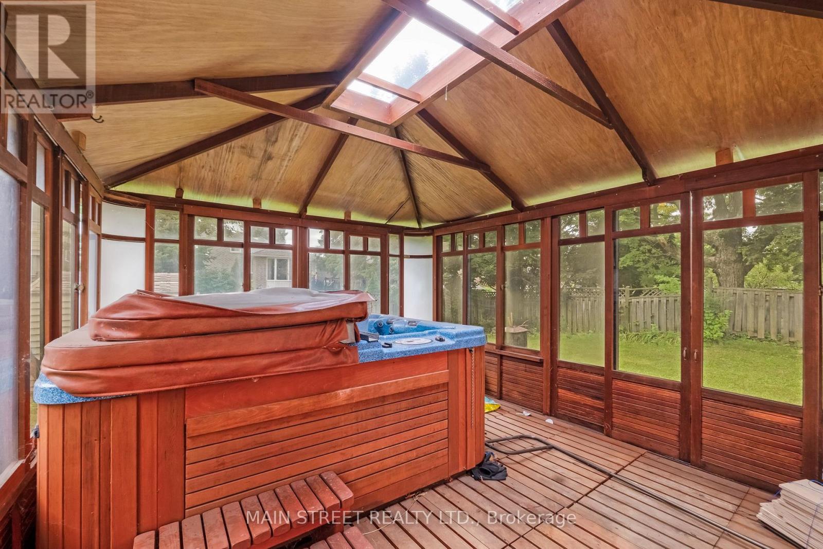 43 Riverglen Drive, Georgina, Ontario  L4P 3K7 - Photo 36 - N12658162