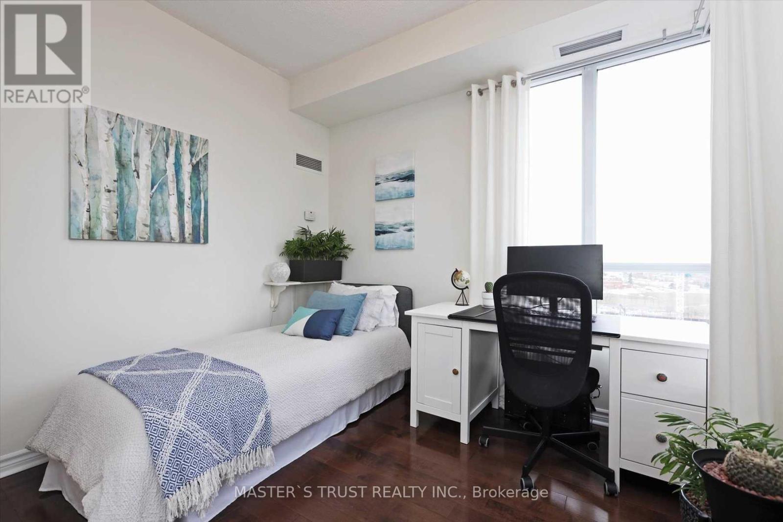 1004 - 388 Prince Of Wales Drive, Mississauga, Ontario  L5B 0A1 - Photo 20 - W12658172