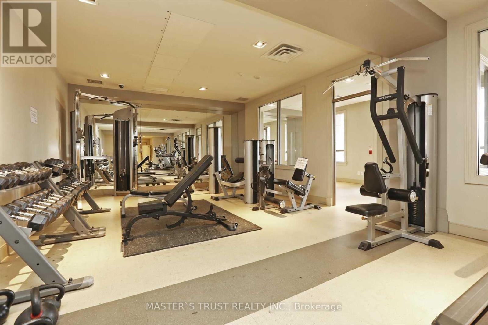 1004 - 388 Prince Of Wales Drive, Mississauga, Ontario  L5B 0A1 - Photo 30 - W12658172