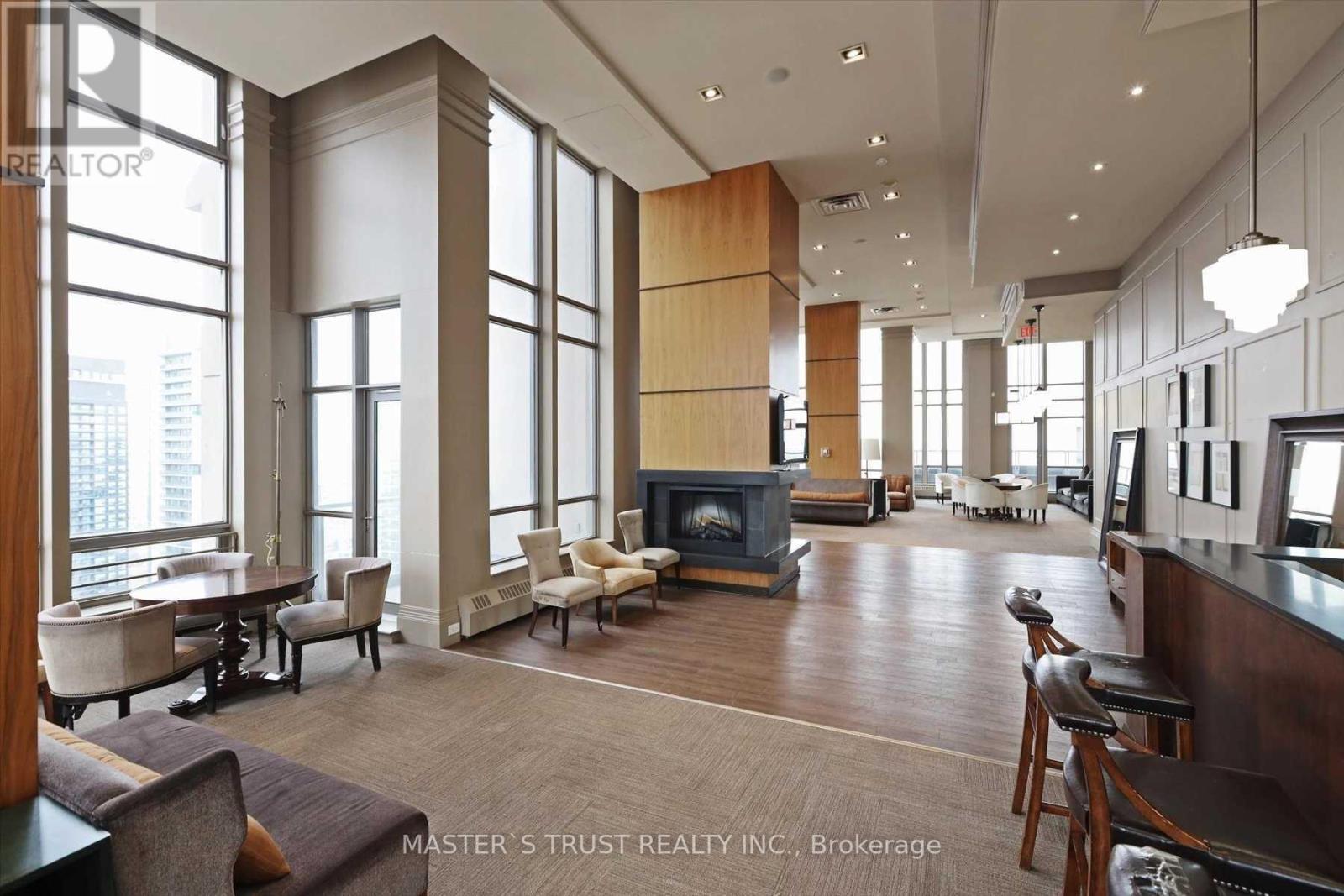 1004 - 388 Prince Of Wales Drive, Mississauga, Ontario  L5B 0A1 - Photo 36 - W12658172