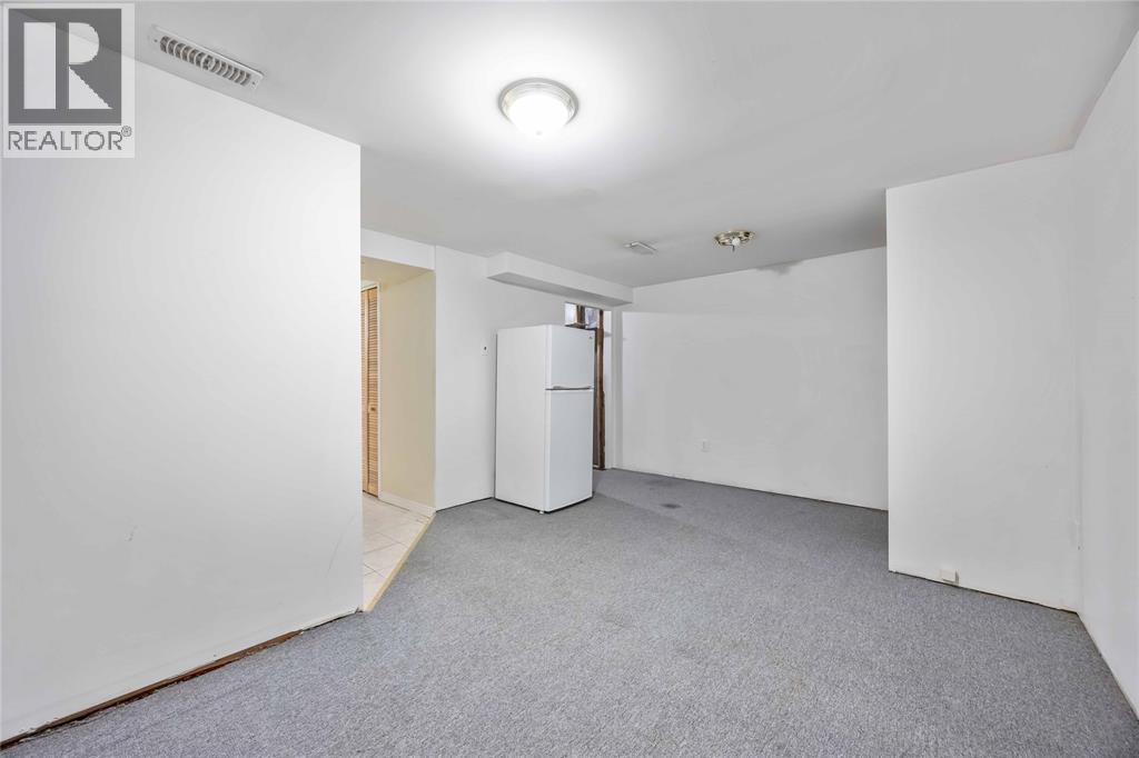 124 Fairview Place, Sarnia, Ontario  N7S 4E1 - Photo 30 - 25022468