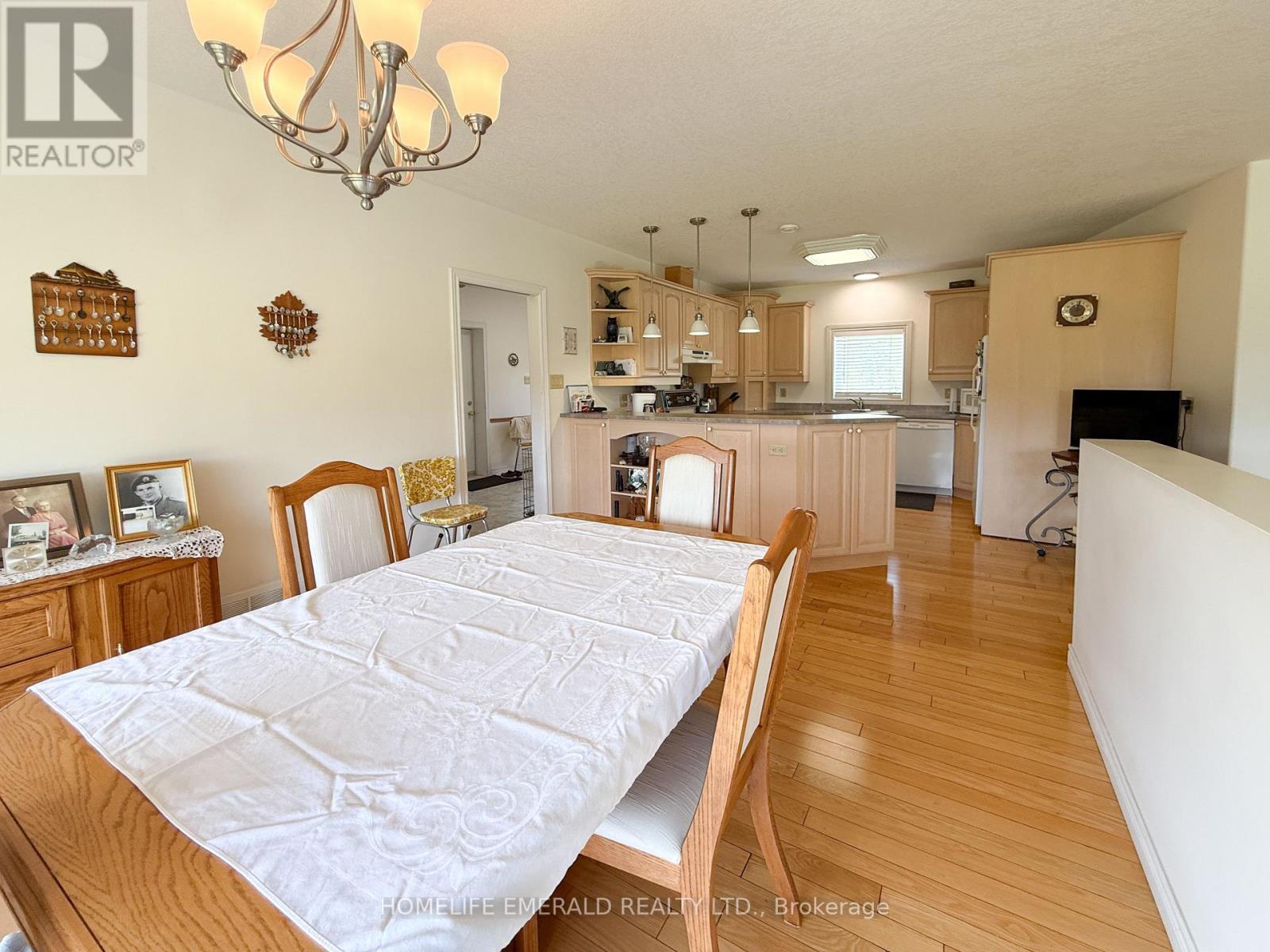 3175 3/4 Concession, Clearview, Ontario  L0M 1N0 - Photo 15 - S12400875