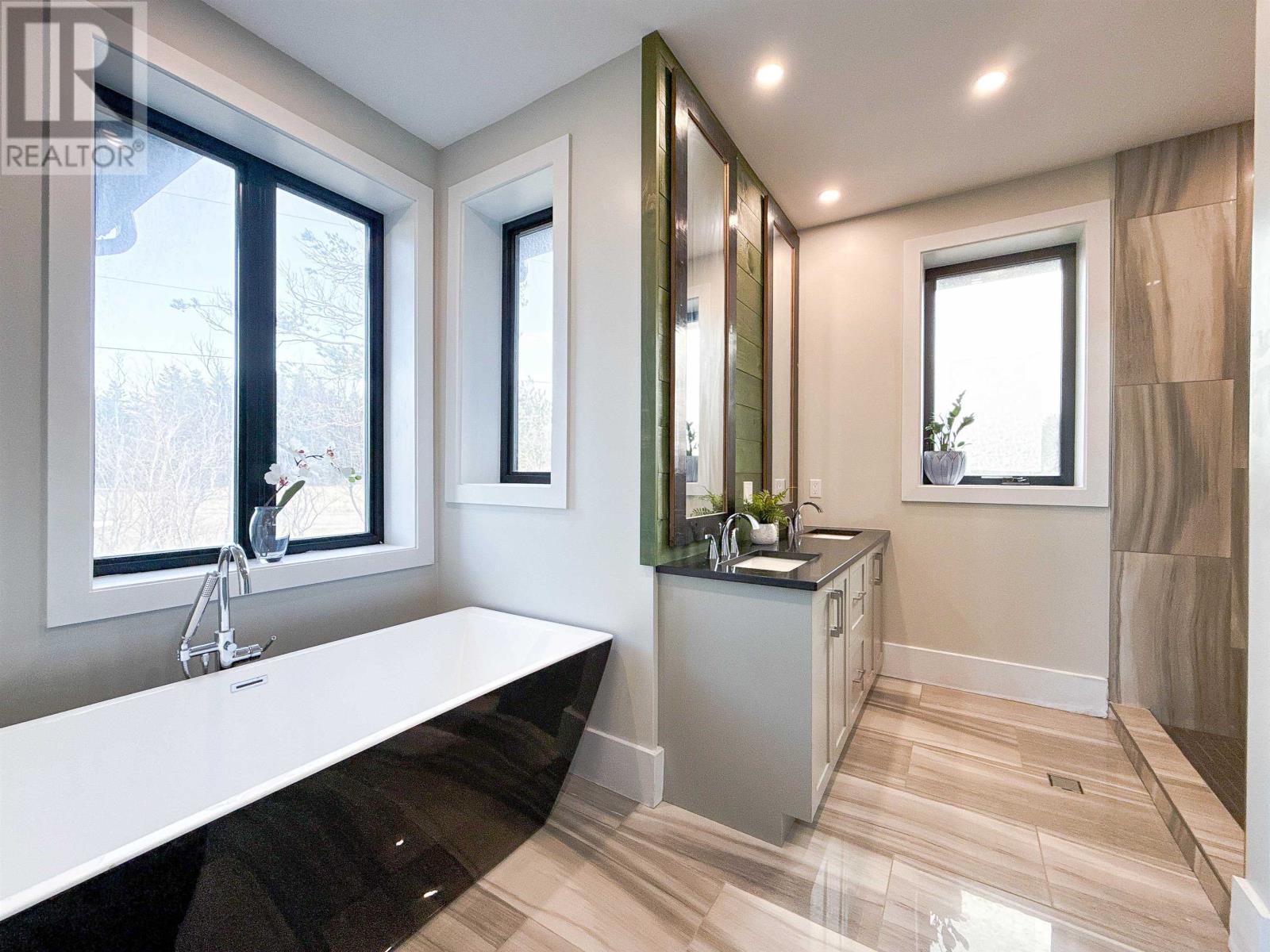 151 Sunset Drive, Oyster Bed Bridge, Prince Edward Island  C1E 2X8 - Photo 24 - 202600071