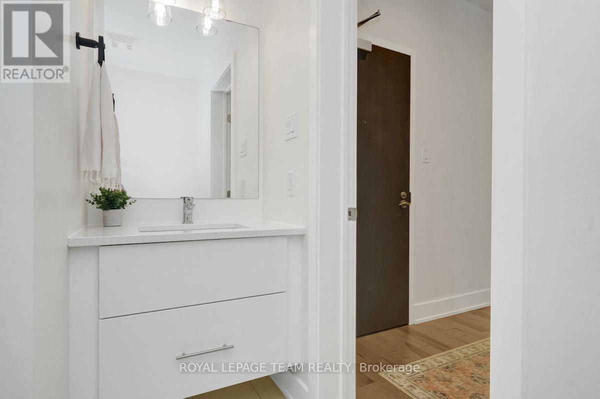 309 - 108 Richmond Road, Ottawa, Ontario  K1Z 0B3 - Photo 11 - X12600550