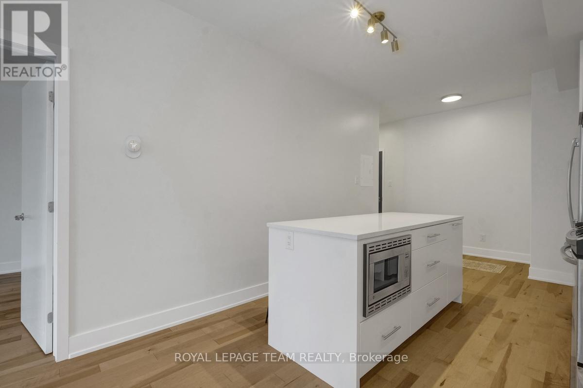 309 - 108 Richmond Road, Ottawa, Ontario  K1Z 0B3 - Photo 25 - X12600550
