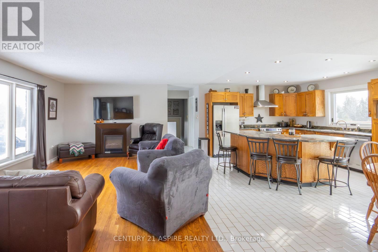 2112 Schutt Road, Brudenell, Ontario  K0J 2E0 - Photo 21 - X12658198