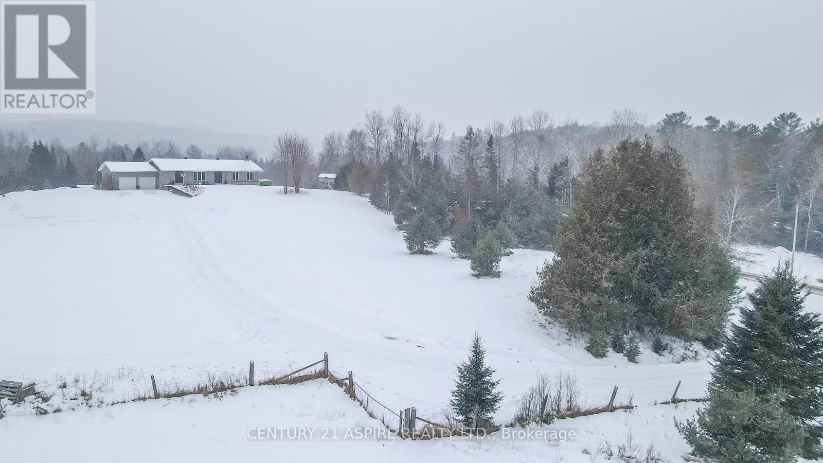 2112 Schutt Road, Brudenell, Ontario  K0J 2E0 - Photo 4 - X12658198