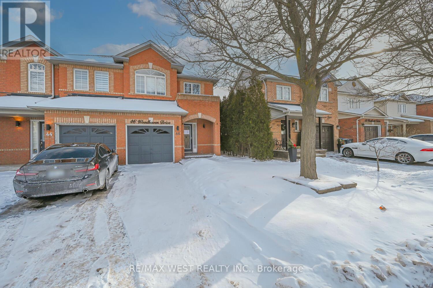 46 Woodhaven Drive, Brampton, Ontario  L7A 1Y8 - Photo 2 - W12648362