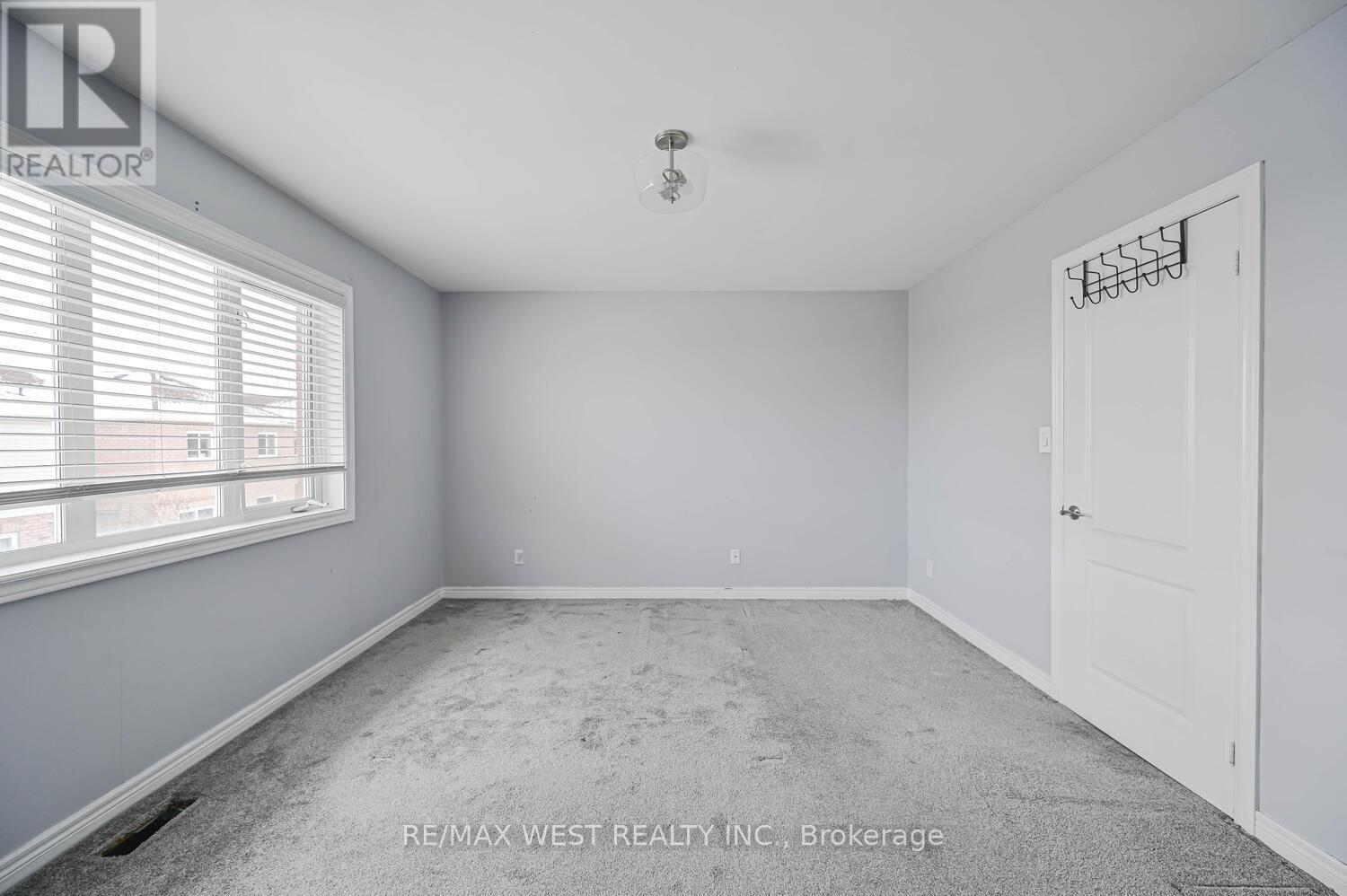 46 Woodhaven Drive, Brampton, Ontario  L7A 1Y8 - Photo 25 - W12648362