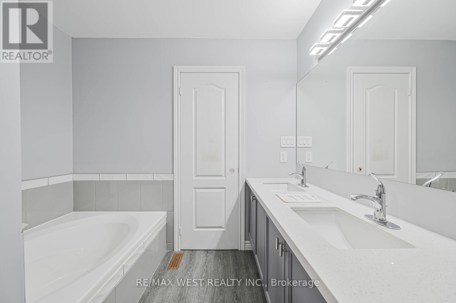 46 Woodhaven Drive, Brampton, Ontario  L7A 1Y8 - Photo 33 - W12648362