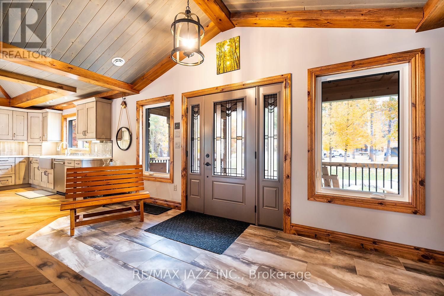 19 Ledge Road, Trent Lakes, Ontario  K0M 1A0 - Photo 4 - X12498736