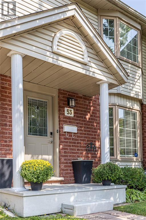 Photo 2 of 42 for 70 Chapman Court Unit# 53