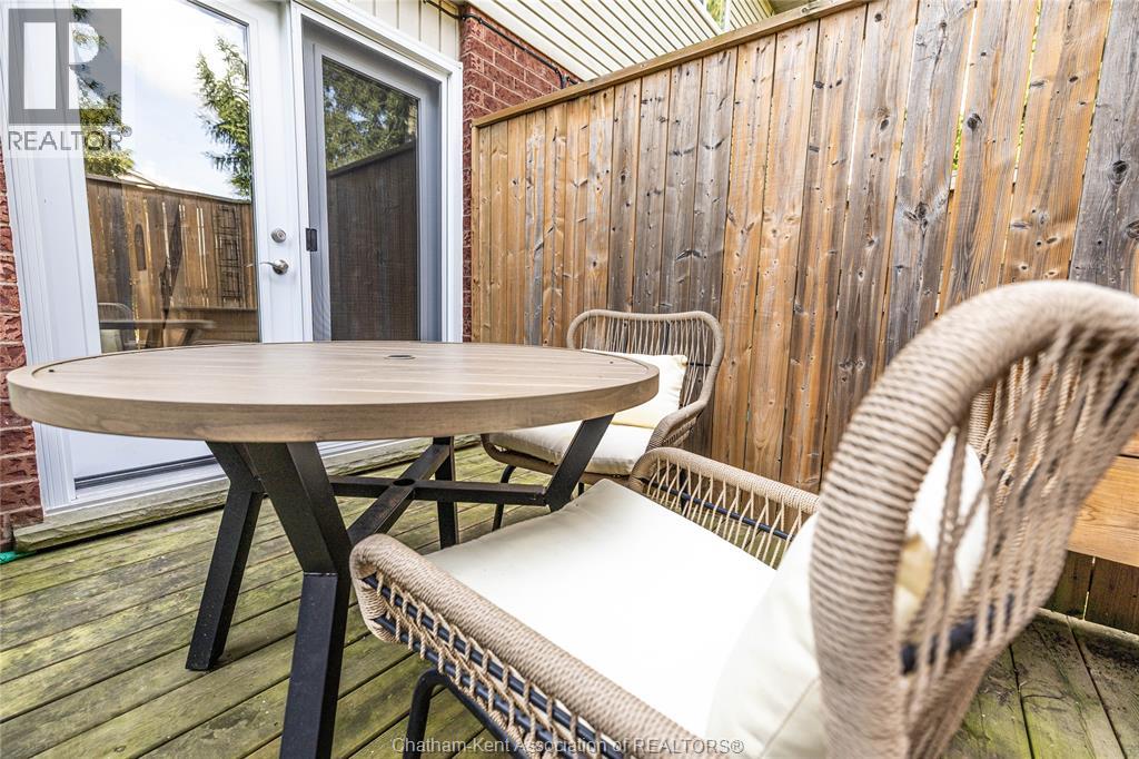 Photo 36 of 42 for 70 Chapman Court Unit# 53