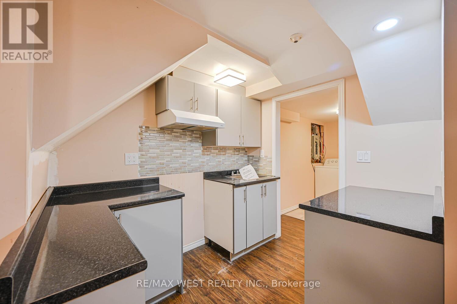 46 Woodhaven Drive, Brampton, Ontario  L7A 1Y8 - Photo 43 - W12648362